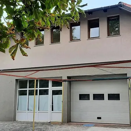 Zeljo Apartment